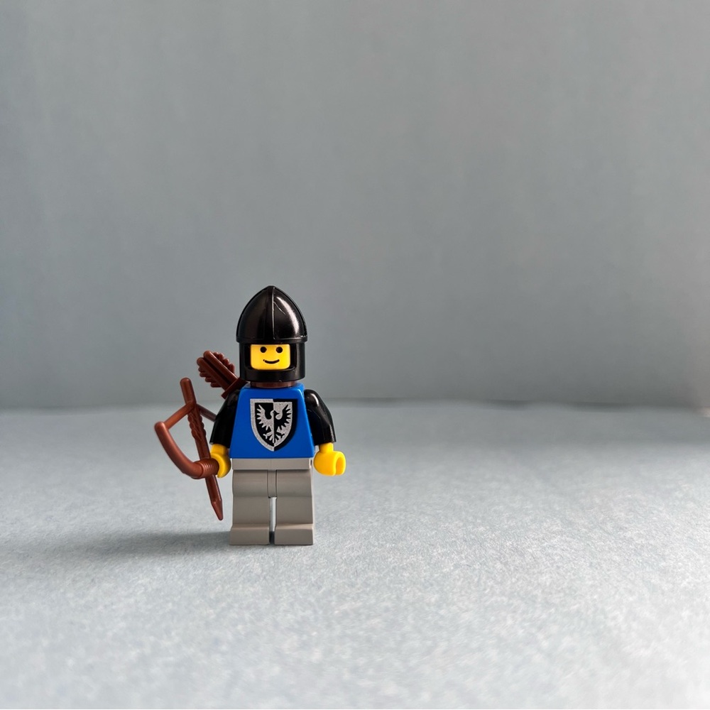Lego Castle Black Falcon Guard Minifigure